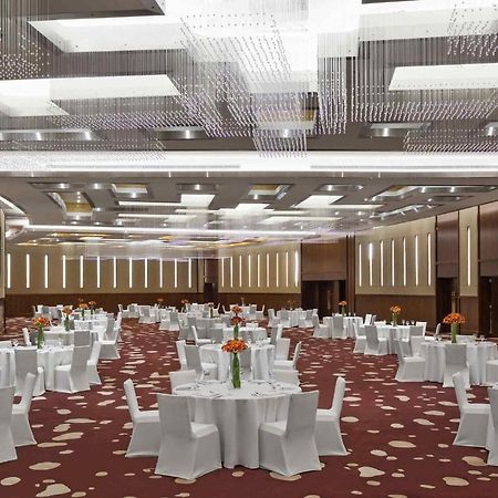 Millennium Hail Hotel Eksteriør bilde The Grand Ballroom
